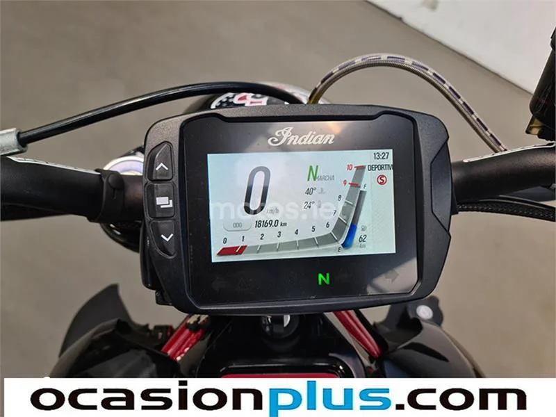 Indian FTR 1200 – Vista 14