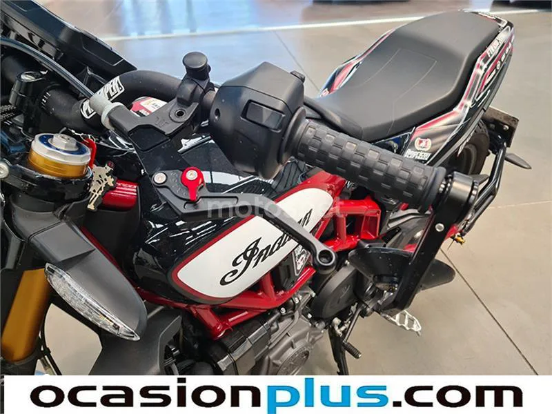 Indian FTR 1200 – Vista 20
