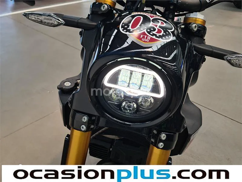 Indian FTR 1200 – Vista 21