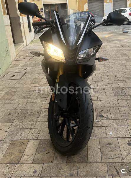 Yamaha R125 – Vista 4