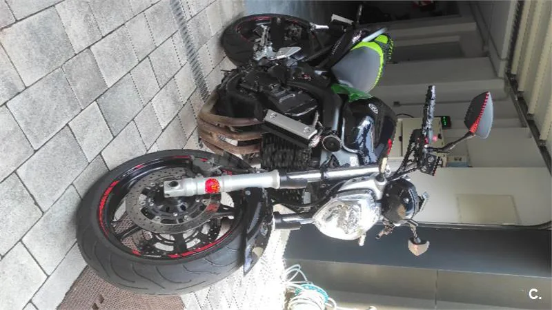 Yamaha FZ6 N – Vista 3