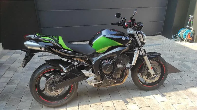 Yamaha FZ6 N – Vista 4