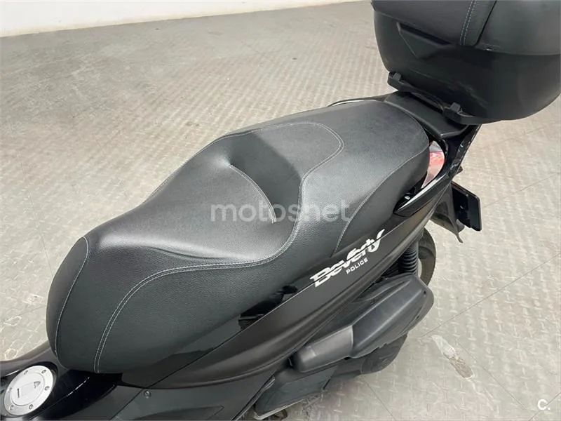 Piaggio Beverly 300 – Vista 16