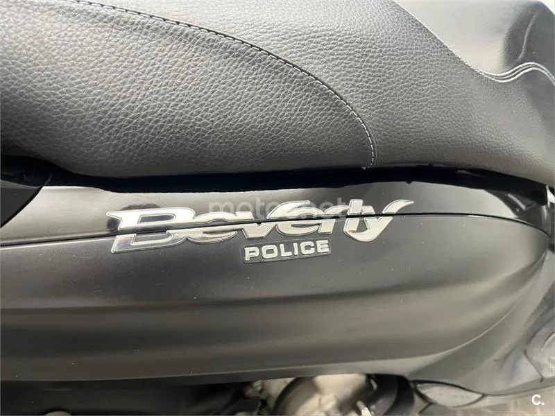 Piaggio Beverly 300 – Vista 10
