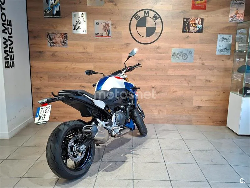 BMW F 900 R – Vista 16