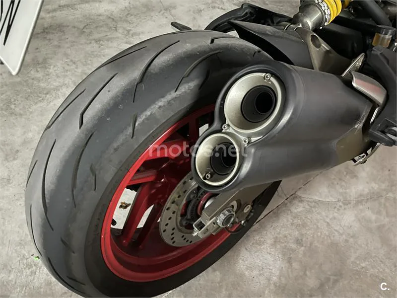 Ducati Monster 821 – Vista 5