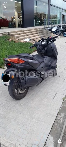 Yamaha XMAX 300 – Vista 4
