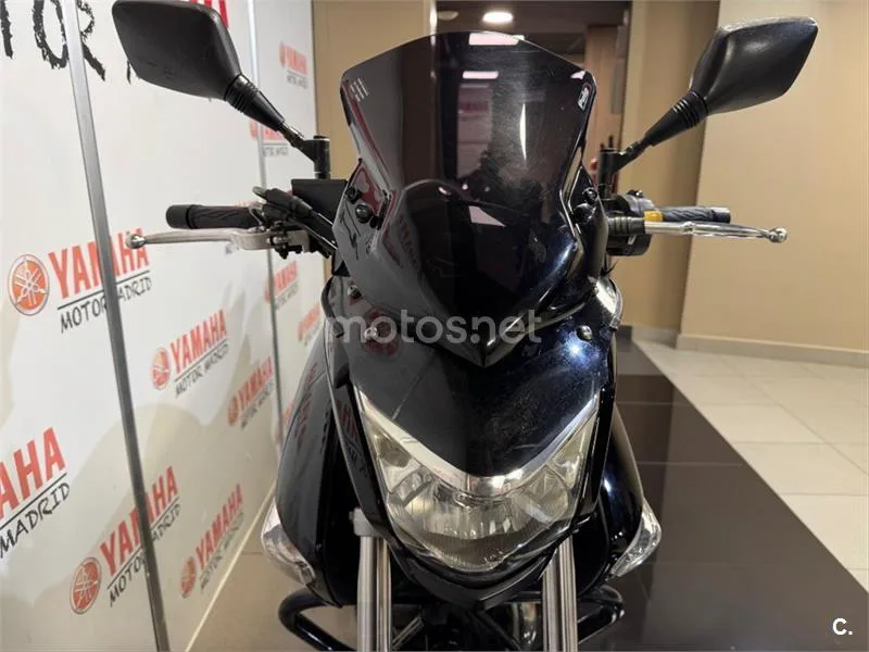 Suzuki Inazuma 250 – Vista 8