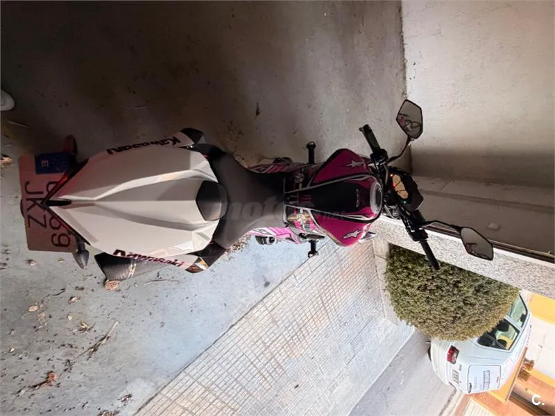 Kawasaki Z 800e – Vista 3