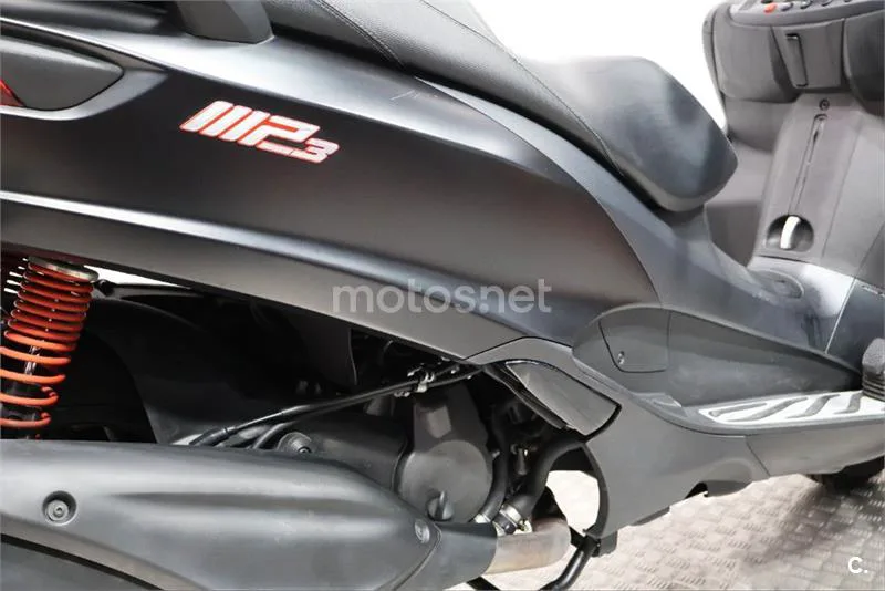 Piaggio MP3 – Vista 15