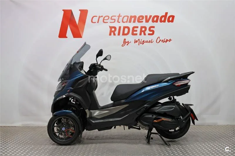 Piaggio MP3 530 Exclusive – Vista 3