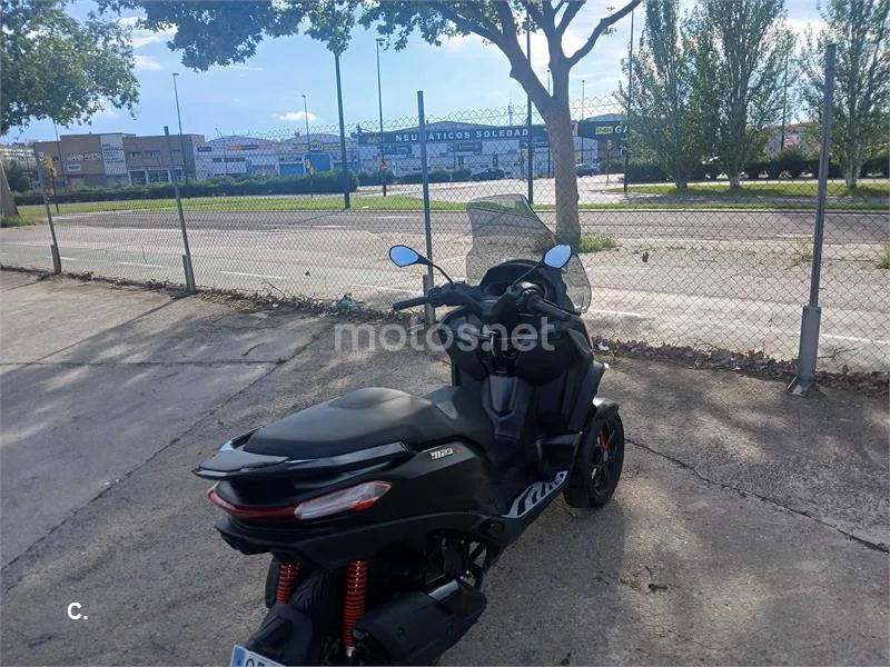 Piaggio MP3 Sport 400 – Vista 7