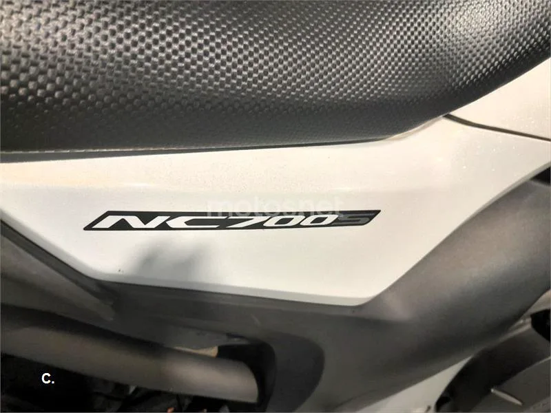 Honda NC 700 S – Vista 4