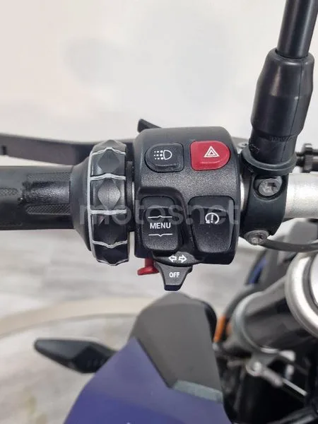 BMW F 900 R – Vista 12