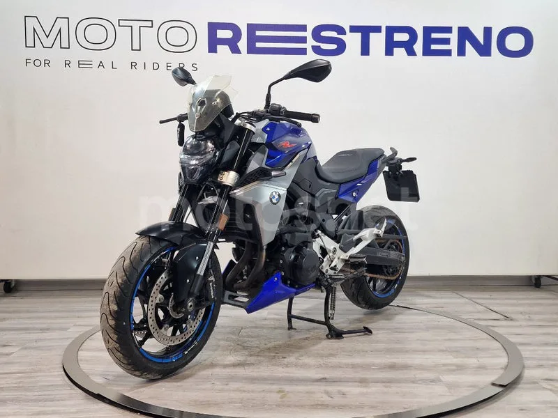 BMW F 900 R – Vista 5