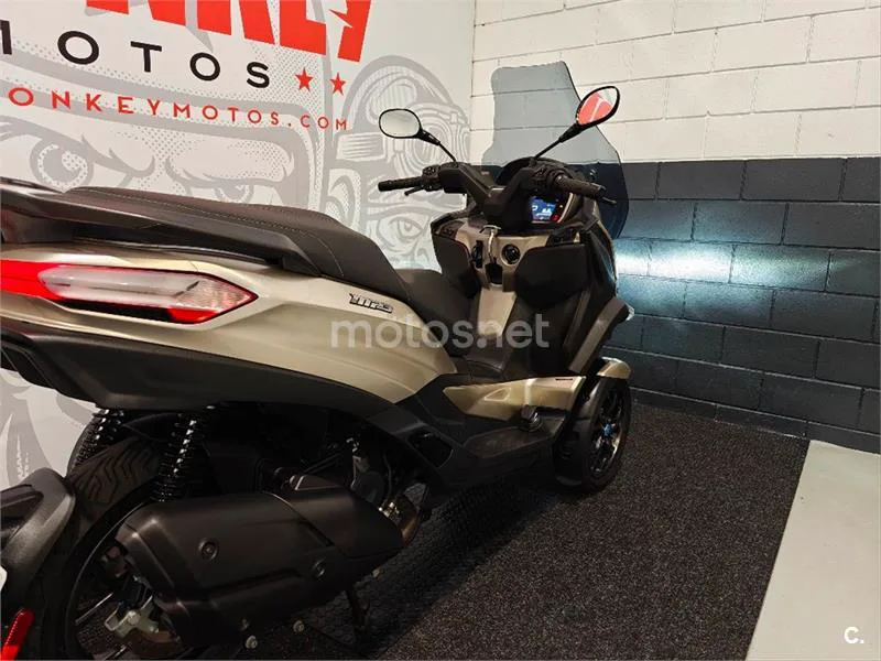 Piaggio MP3 – Vista 3
