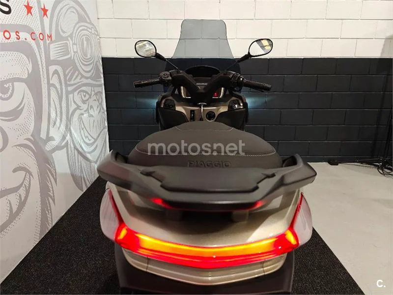 Piaggio MP3 – Vista 8