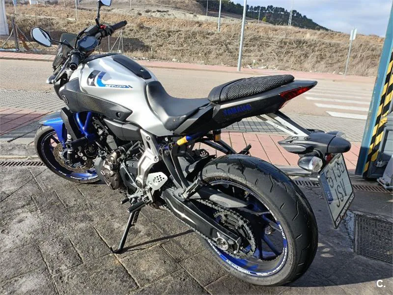 Yamaha MT-07 – Vista 3
