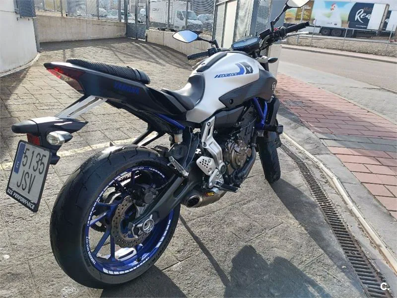 Yamaha MT-07 – Vista 4