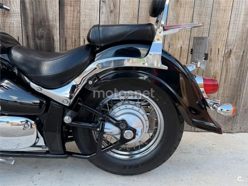 Suzuki Intruder C800 – Vista 4