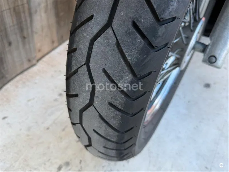 Suzuki Intruder C800 – Vista 7