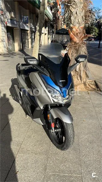 Honda Forza 125 – Vista 2