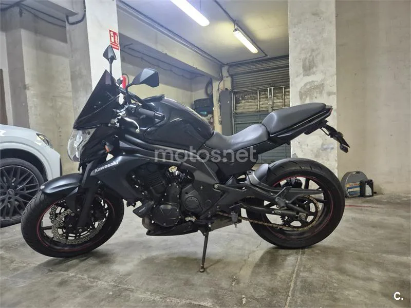 Kawasaki ER 6N – Vista 8