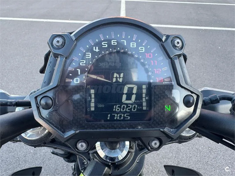 Kawasaki Z650 – Vista 6