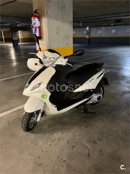Piaggio FLY 125 ie 3V – Vista 5