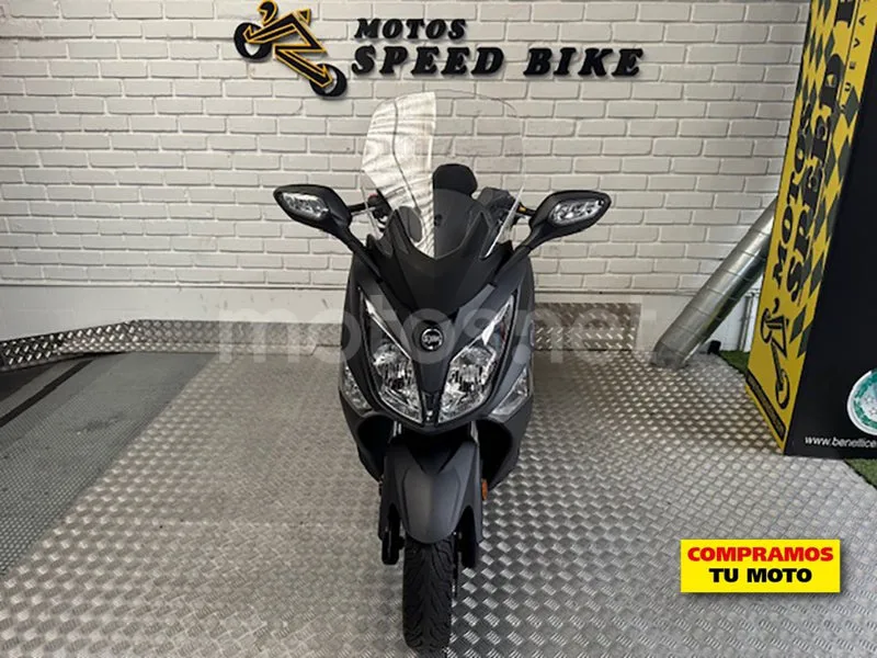 SYM Joymax 300 – Vista 6
