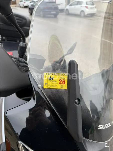 Suzuki V-Strom 650 – Vista 6