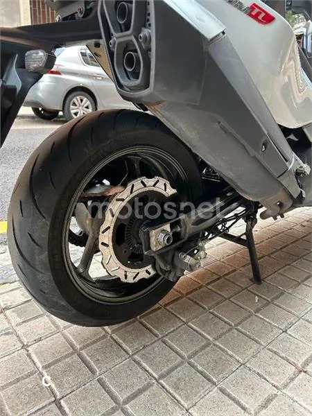 SYM Maxsym TL 500 – Vista 4