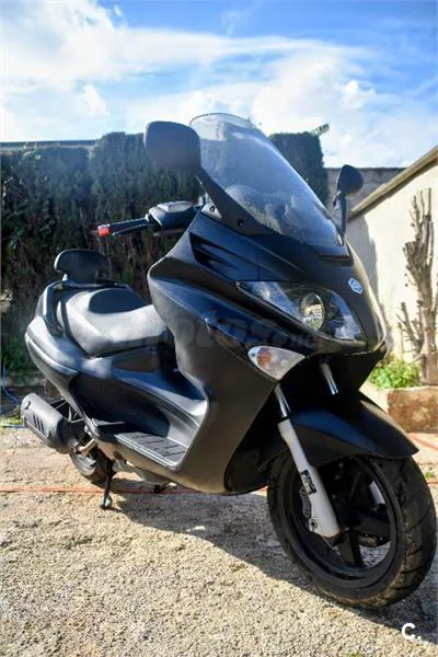 Piaggio X EVO 125 1450 € 2015 Valencia - 1