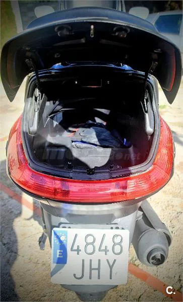 Piaggio X EVO 125 – Vista 6