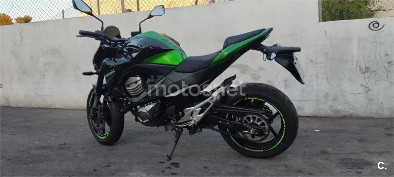 Kawasaki Z 800e – Vista 3