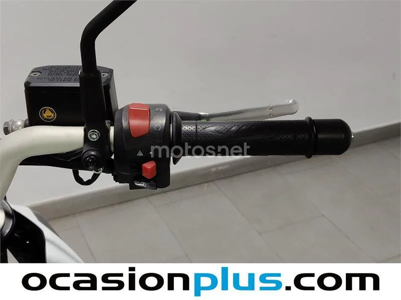 Benelli TRK – Vista 11