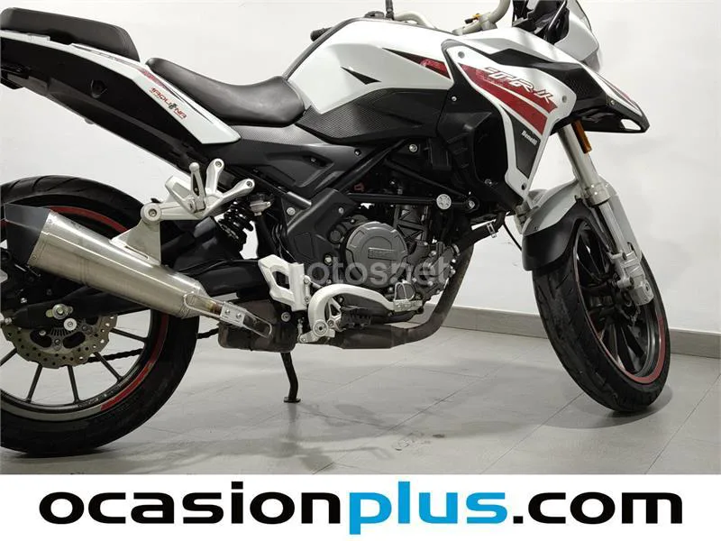 Benelli TRK – Vista 16