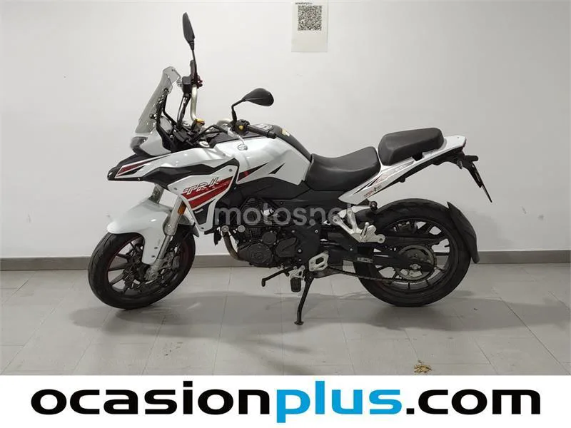 Benelli TRK – Vista 8