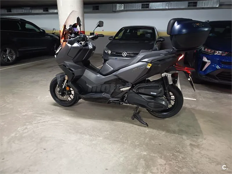 Honda ADV 350 – Vista 5