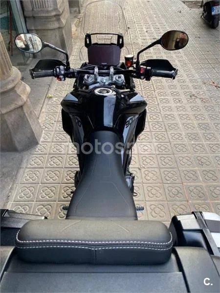 Triumph Tiger 900 – Vista 11