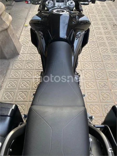 Triumph Tiger 900 – Vista 12