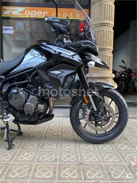 Triumph Tiger 900 – Vista 7