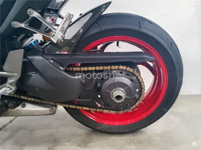 Honda CB 1000R – Vista 12