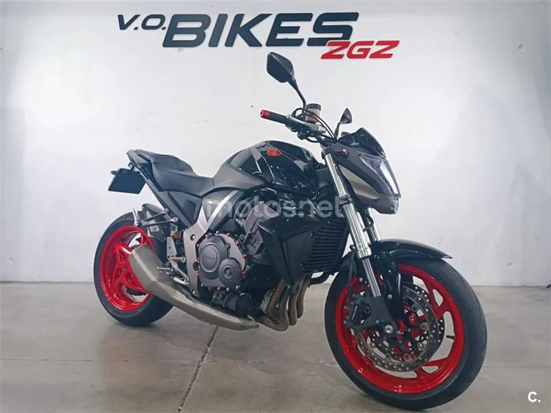 Honda CB 1000R – Vista 4