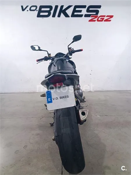 Honda CB 1000R – Vista 9
