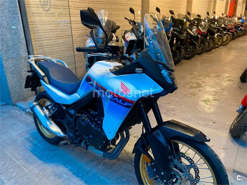 Honda XL 750 Transalp – Vista 3