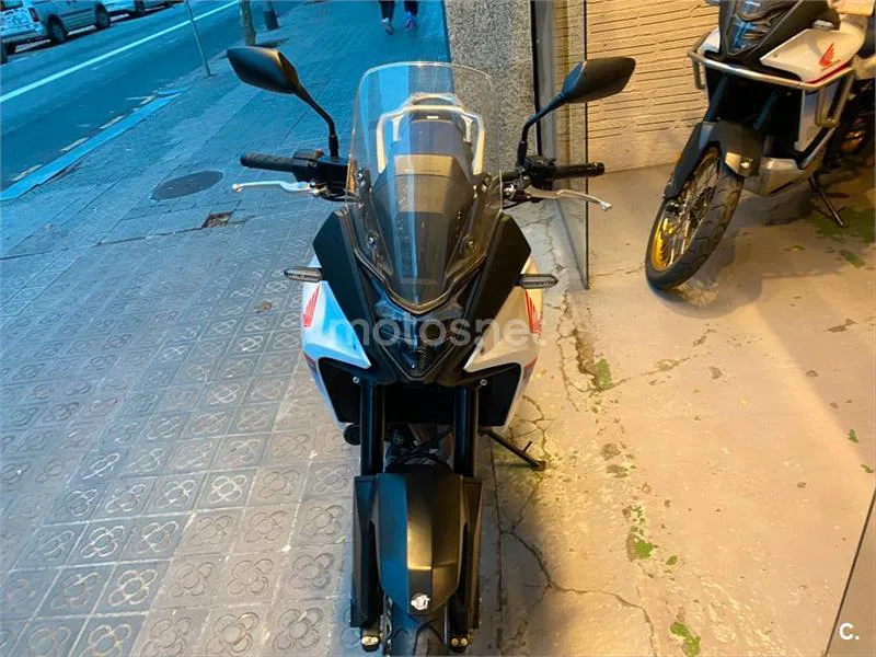 Honda XL 750 Transalp – Vista 4