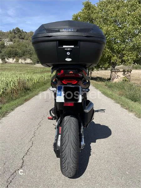 Honda X-ADV – Vista 5