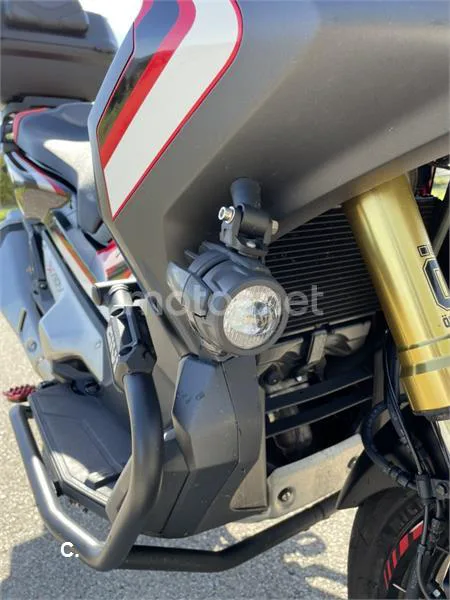 Honda X-ADV – Vista 8