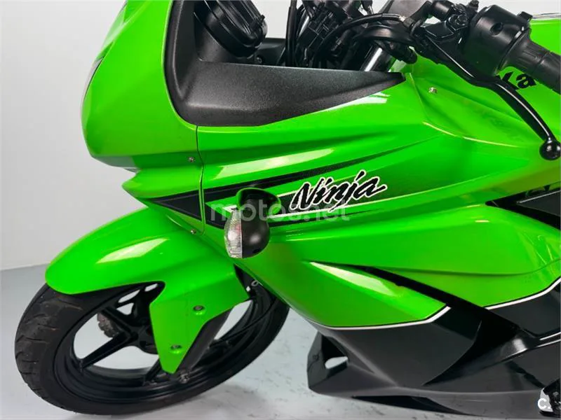 Kawasaki Ninja 250 R – Vista 17